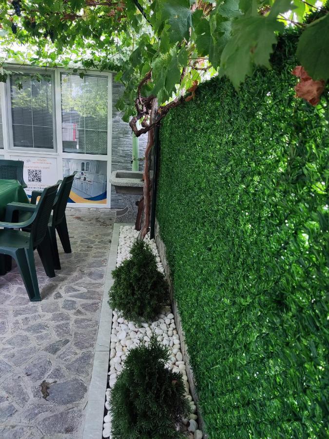 Villa Ivanovi Ohrid Bagian luar foto