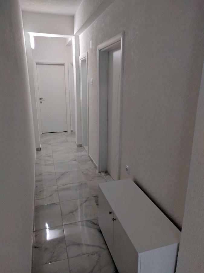 Villa Ivanovi Ohrid Bagian luar foto
